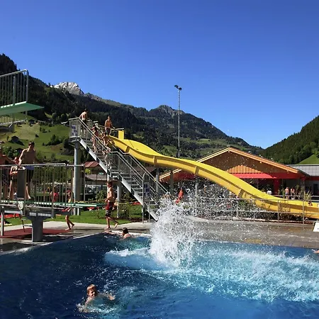 In Near Slopes Апартаменты *